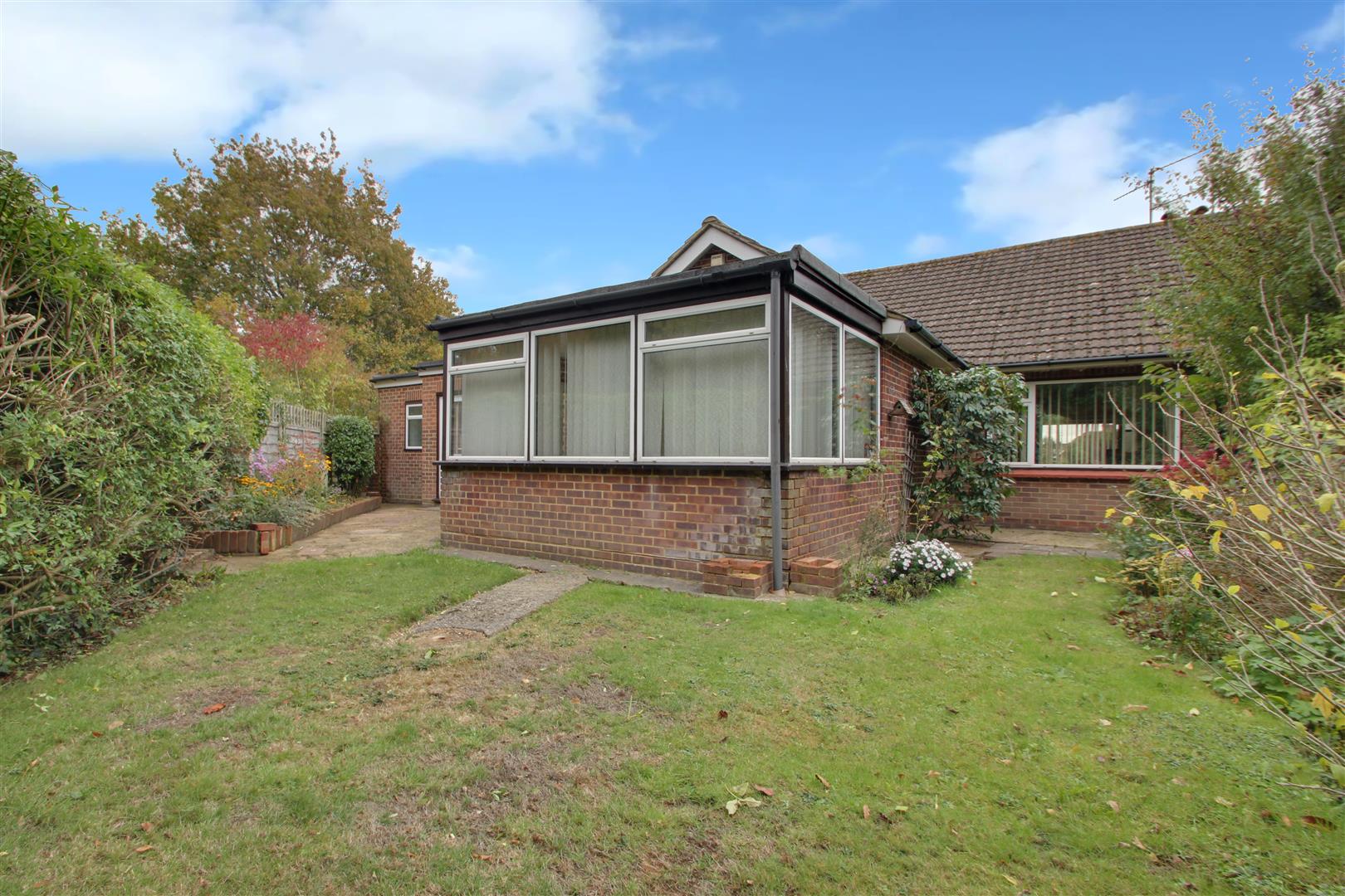 Property in Windermere Crescent, GoringBySea, Worthing, West Sussex