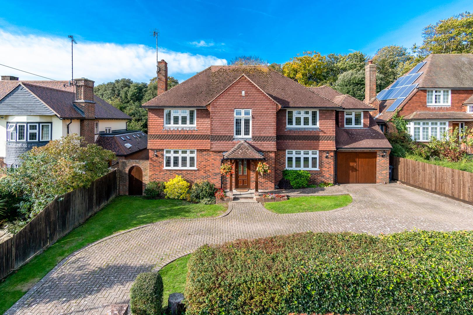 Property in First Avenue, Worthing, West Sussex, BN14 9NP