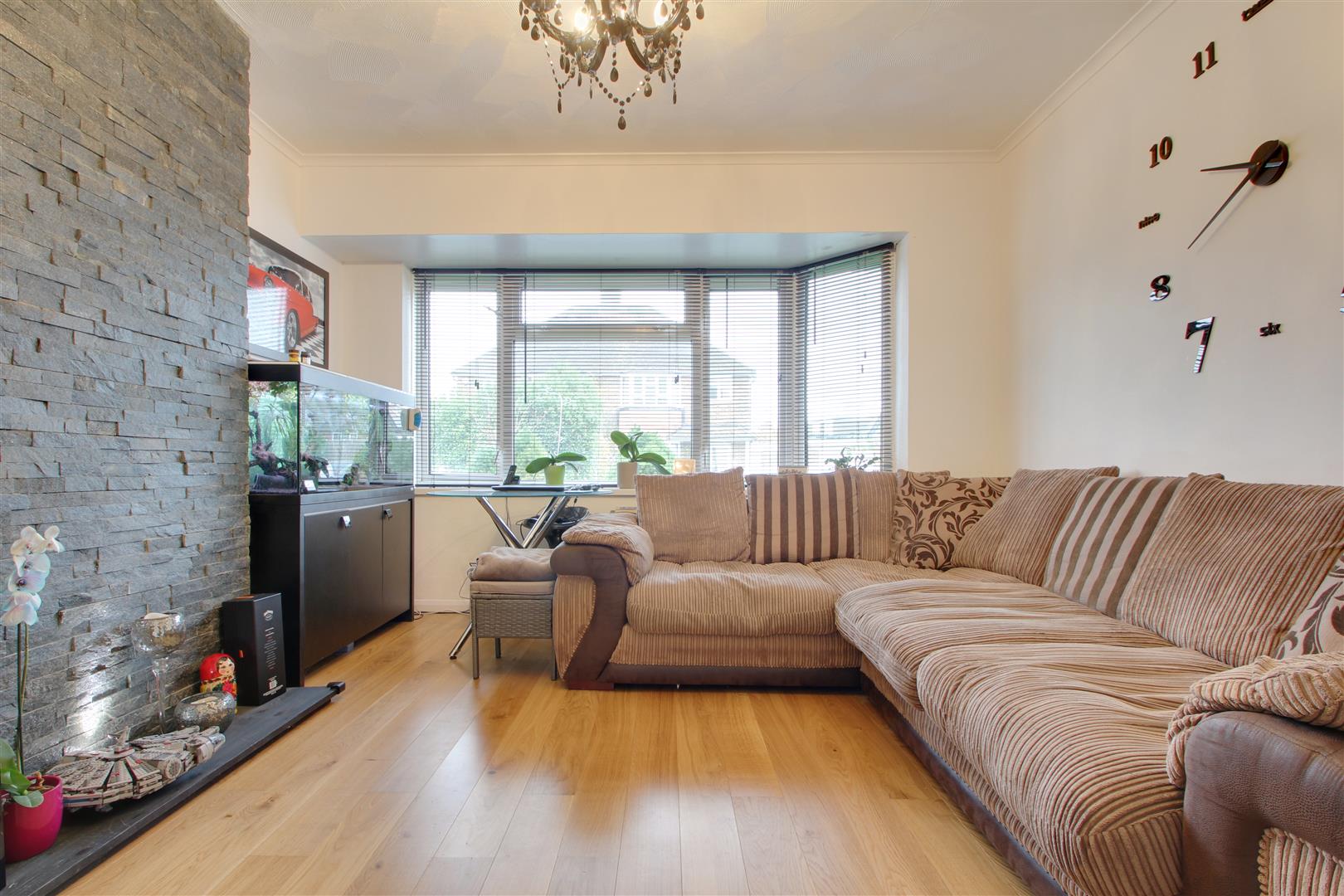 Property in Stone Lane, Worthing, West Sussex, BN13 2BG