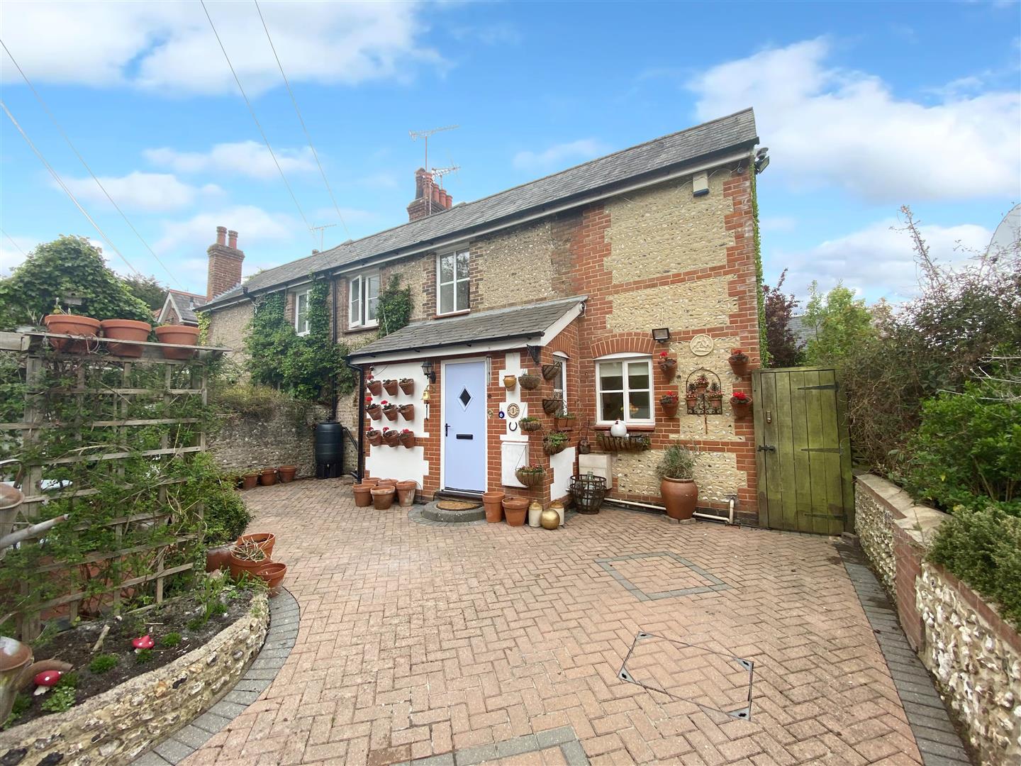 Property in Waterwork Cottages, Hill Barn Lane, Worthing, West Sussex