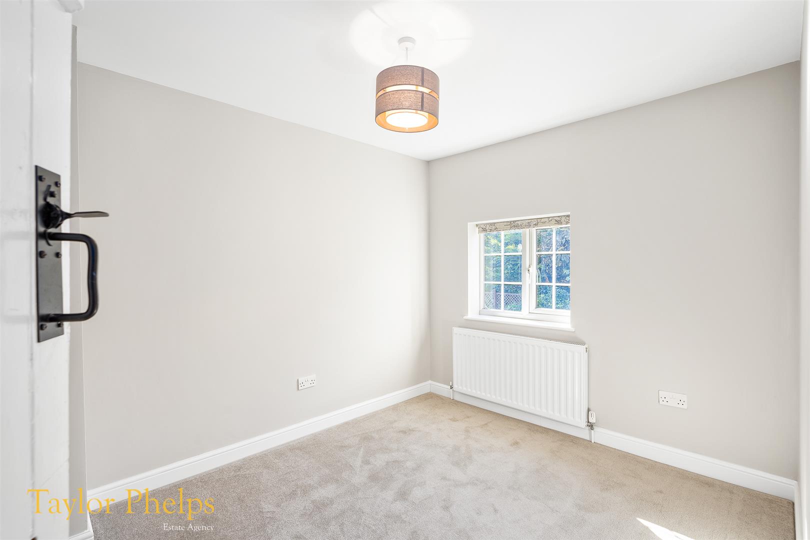 Property in Musley Hill, Ware, Hertfordshire, SG12 7NA