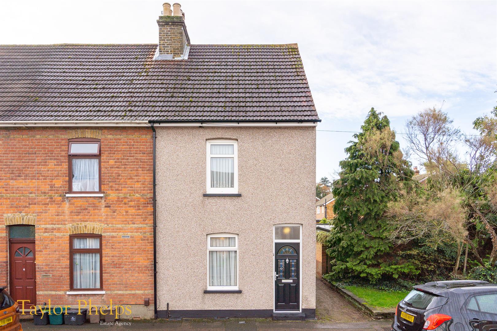 Property in Dewhurst Road, Cheshunt, Cheshunt Waltham Cross