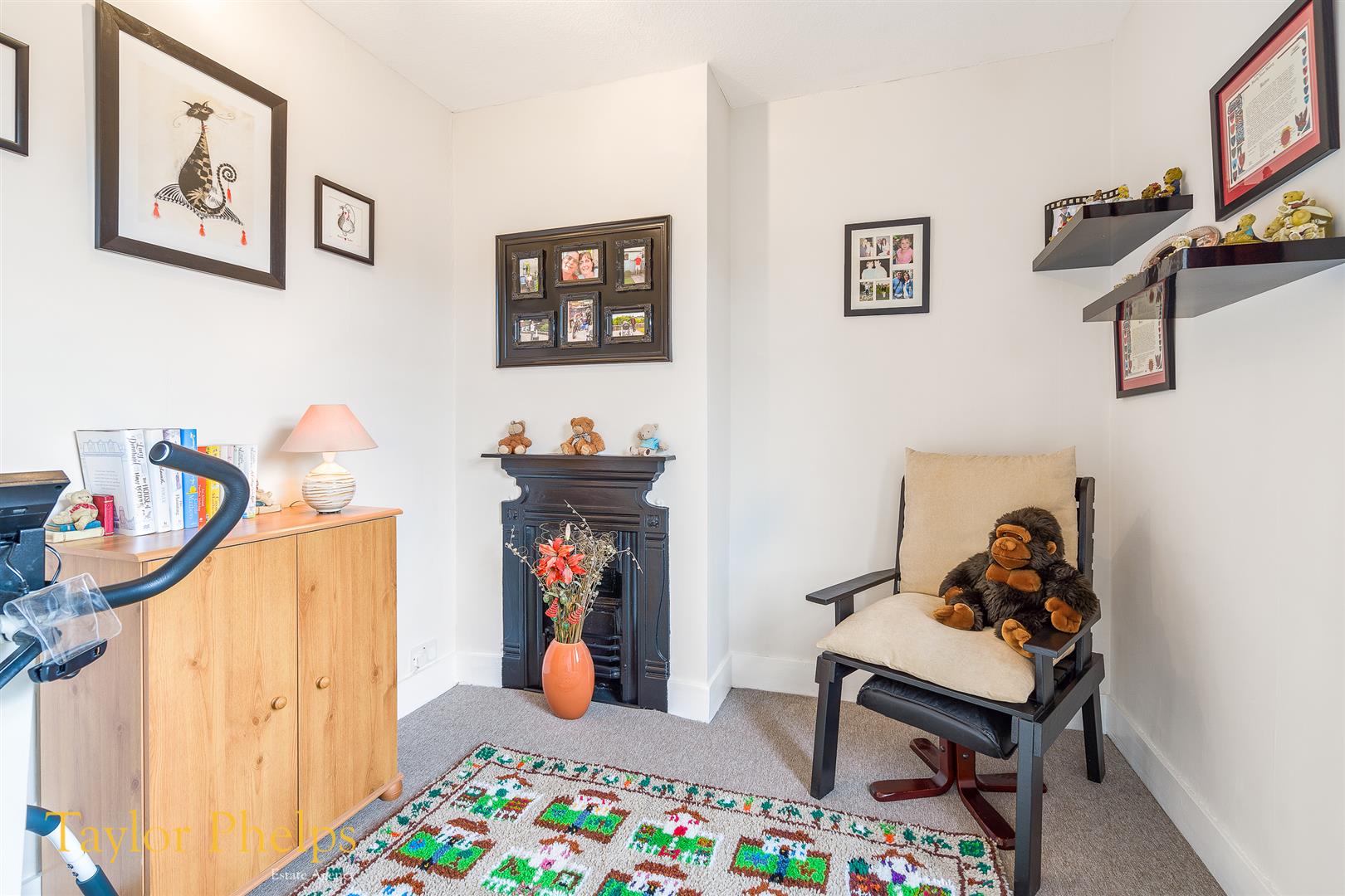 Property in Dewhurst Road, Cheshunt, Cheshunt Waltham Cross