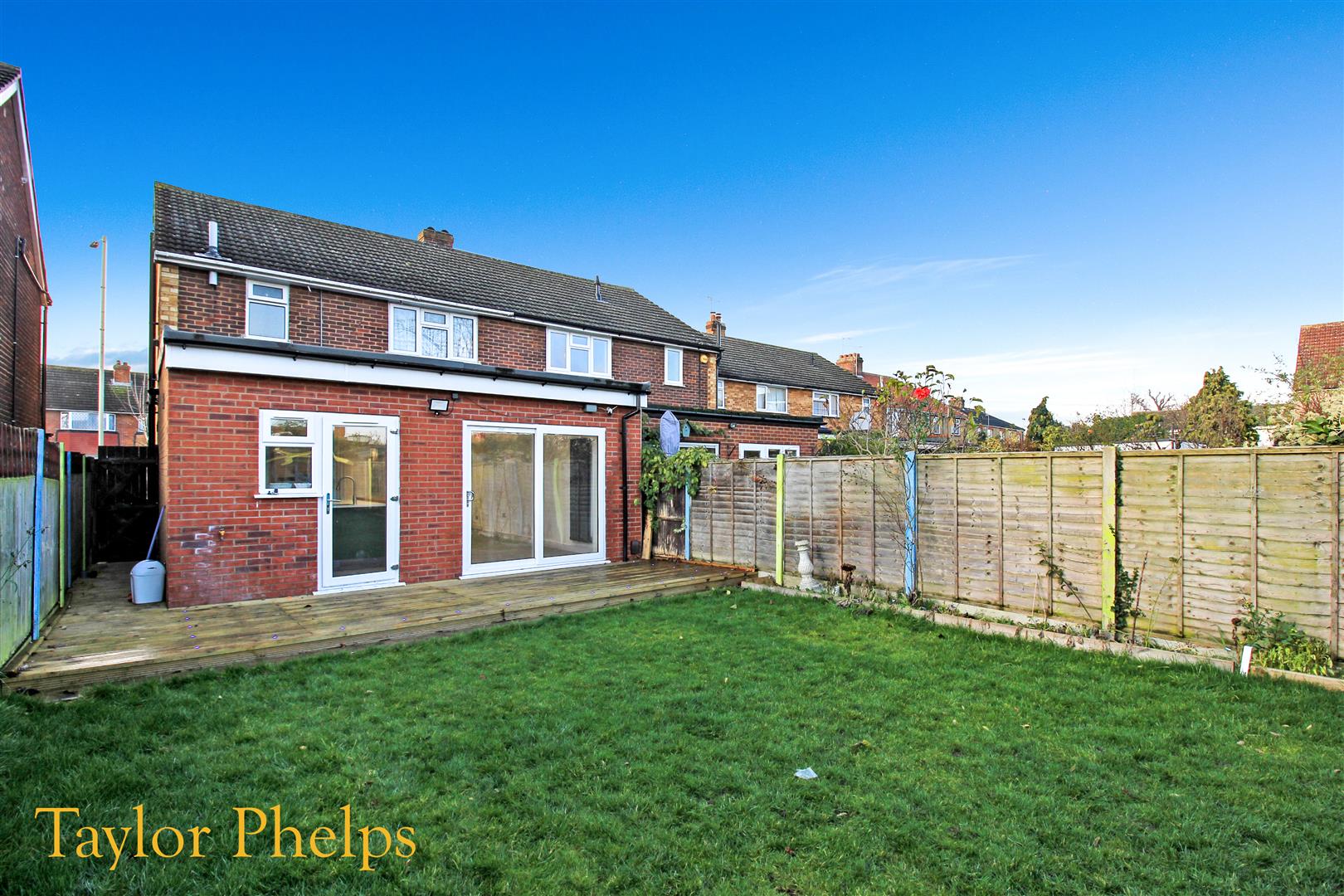 Property in Churchgate, West Cheshunt, Cheshunt Waltham Cross
