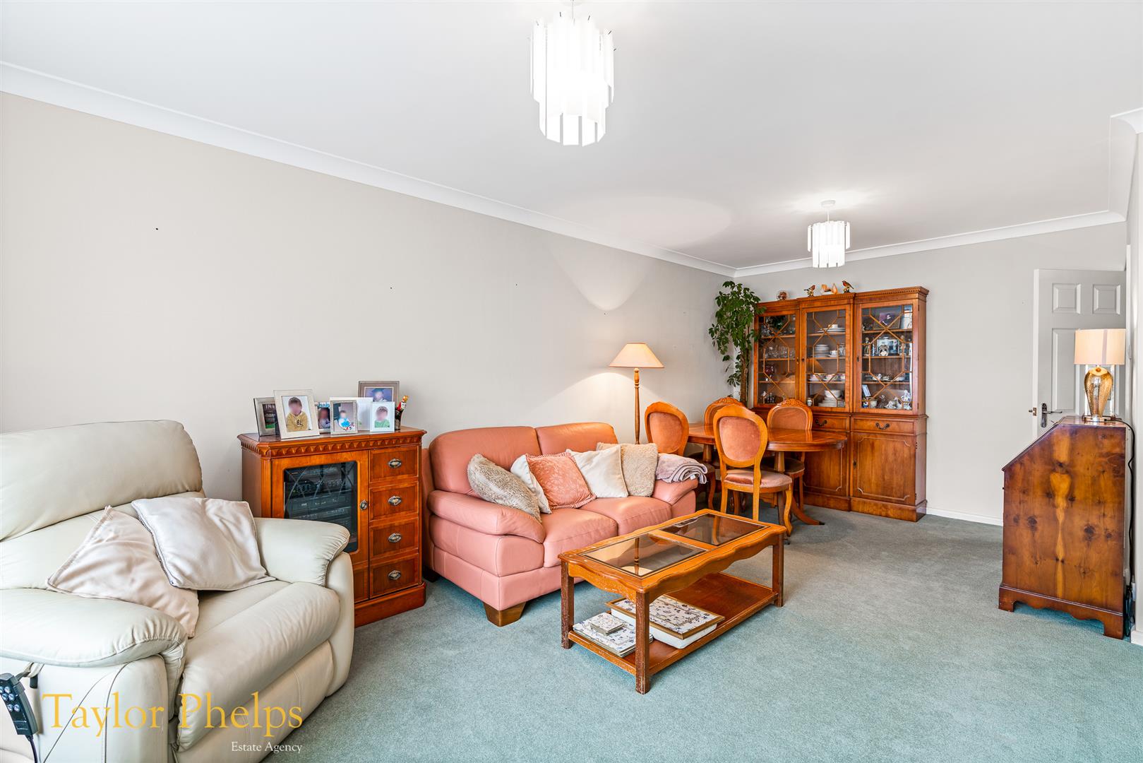 Property in Heath Drive, Ware, Hertfordshire, SG12 0RL