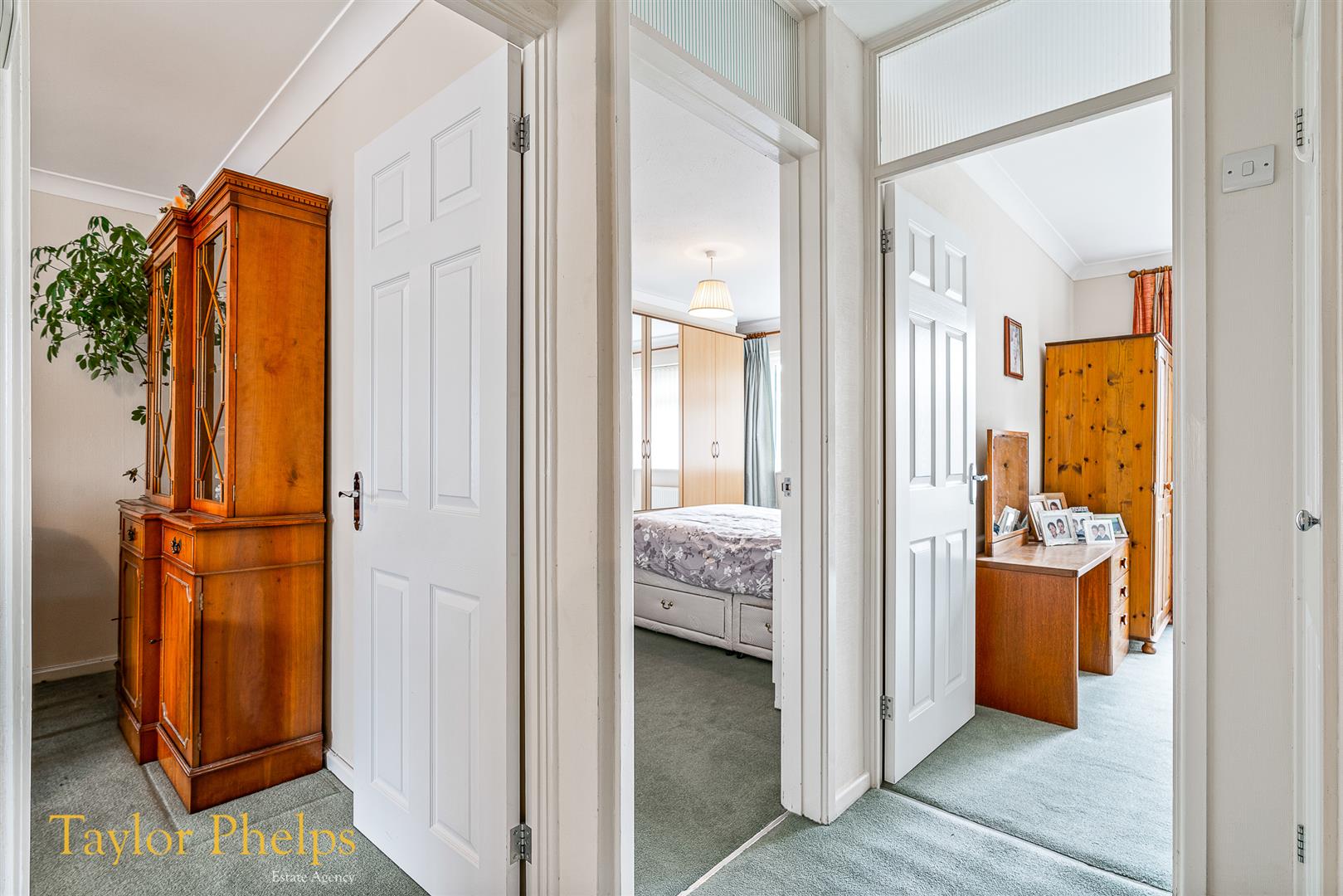 Property in Heath Drive, Ware, Hertfordshire, SG12 0RL