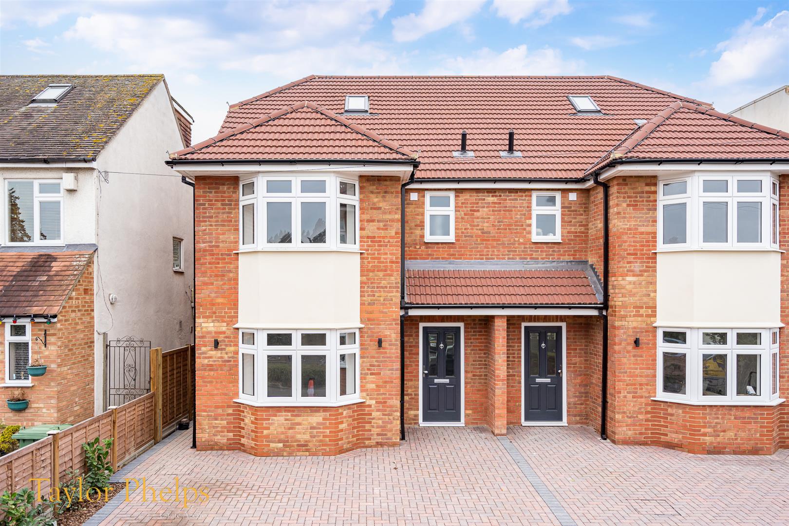 Dark Lane, West Cheshunt, EN7 5ED