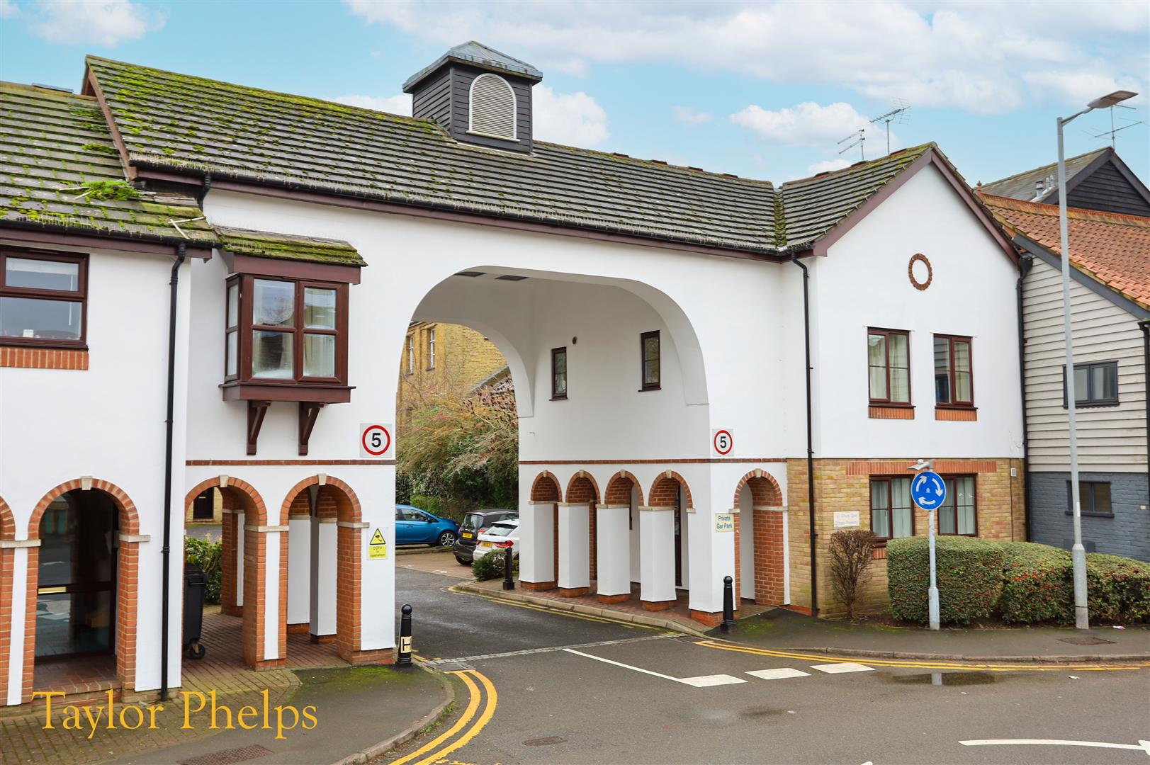 Albany Mews, Ware, SG12 7AL