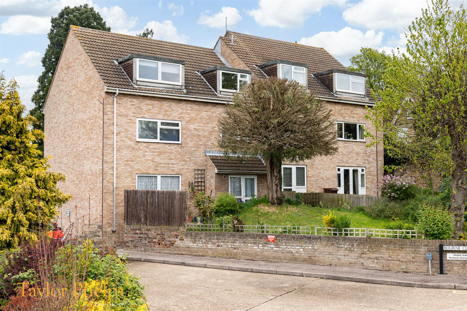 Bourne Close, Ware, SG12 0PX