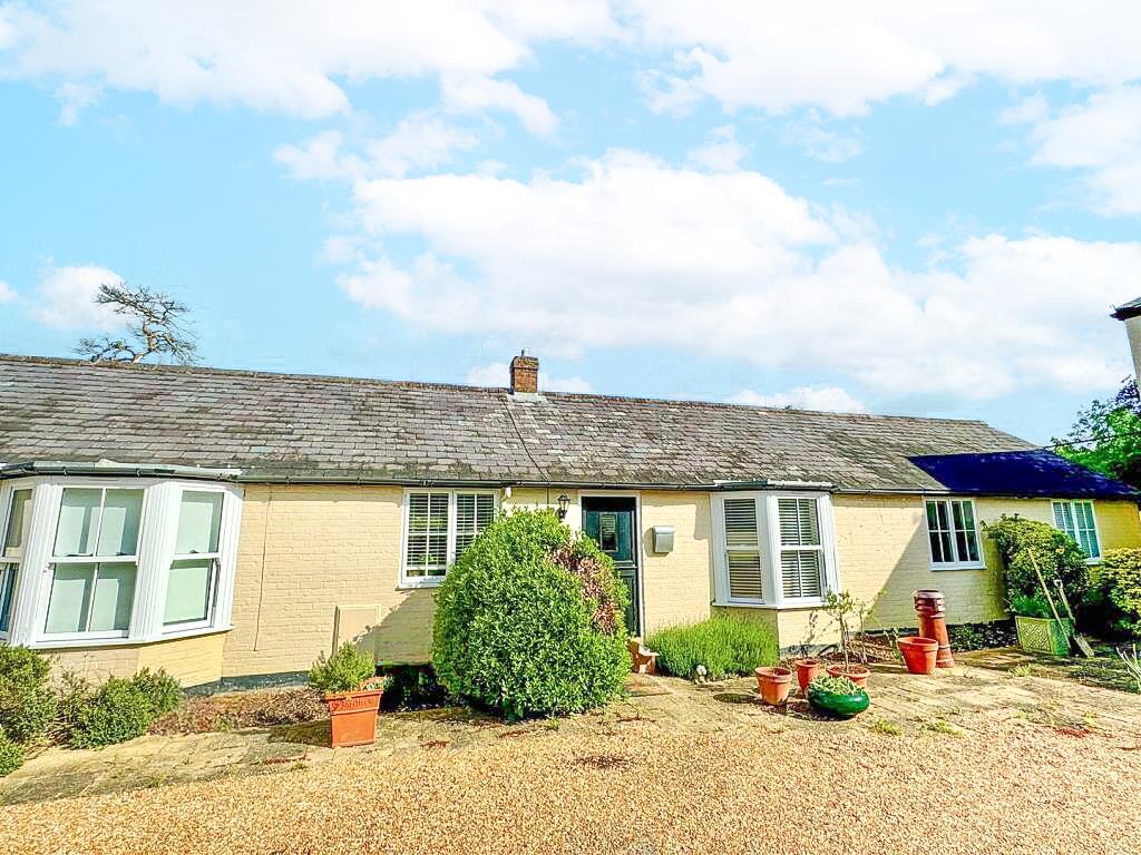 Fanhams Hall Road, Ware, SG12 7PU