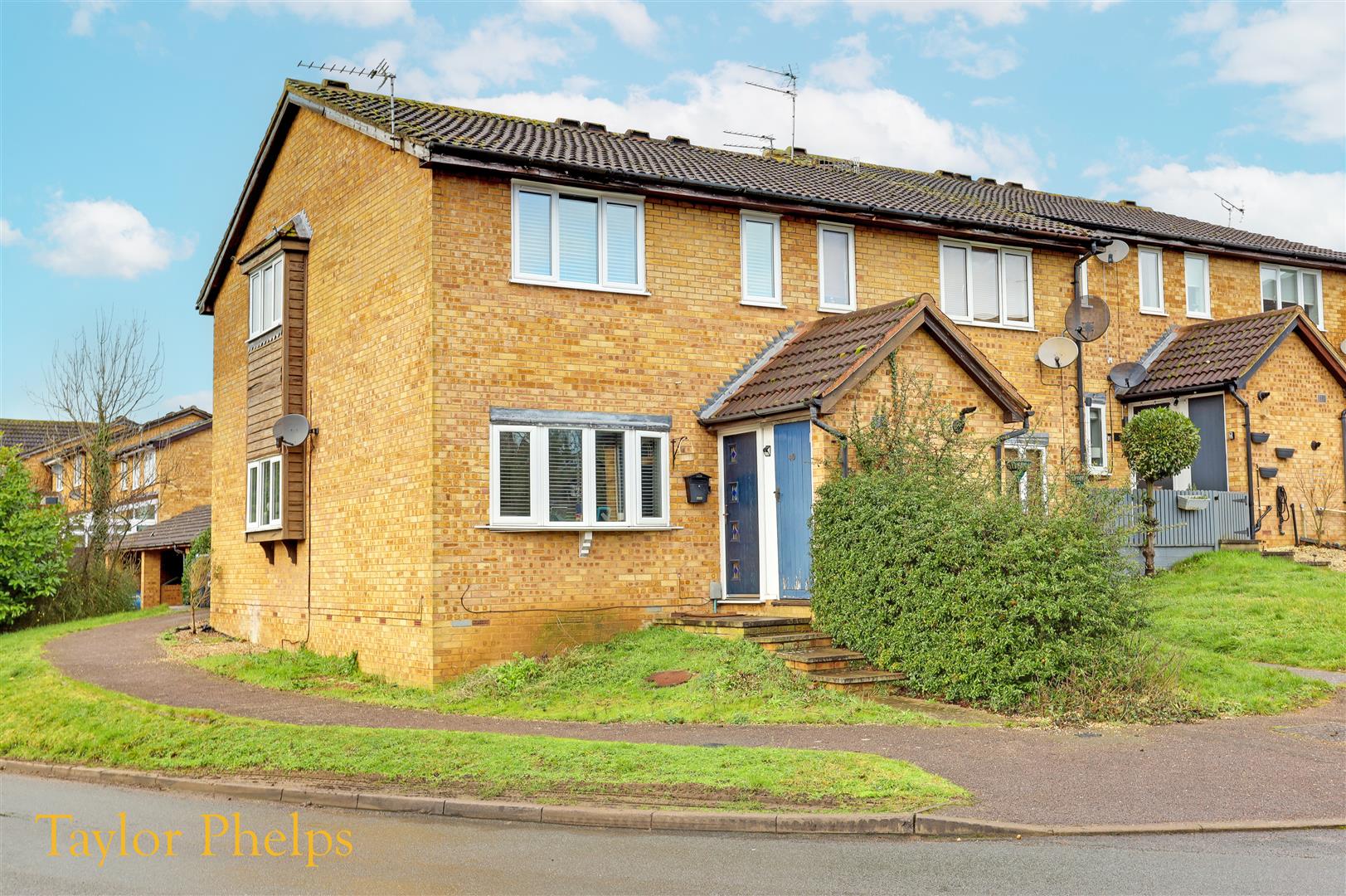 Ladywood Road, Hertford, SG14 2TE