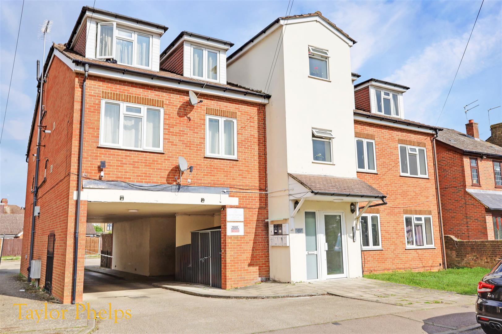 Hoppet Court, Trinity Lane, Waltham Cross, EN8 7EW
