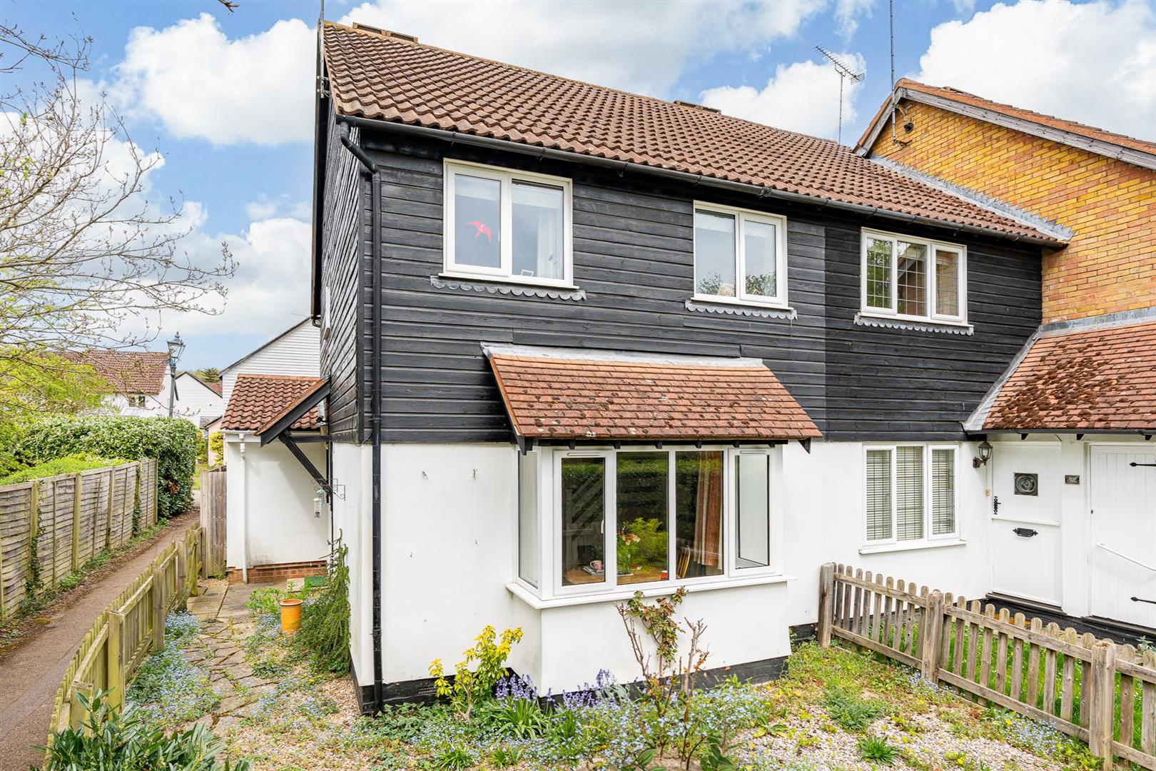 Ash Meadow, Much Hadham, SG10 6DP