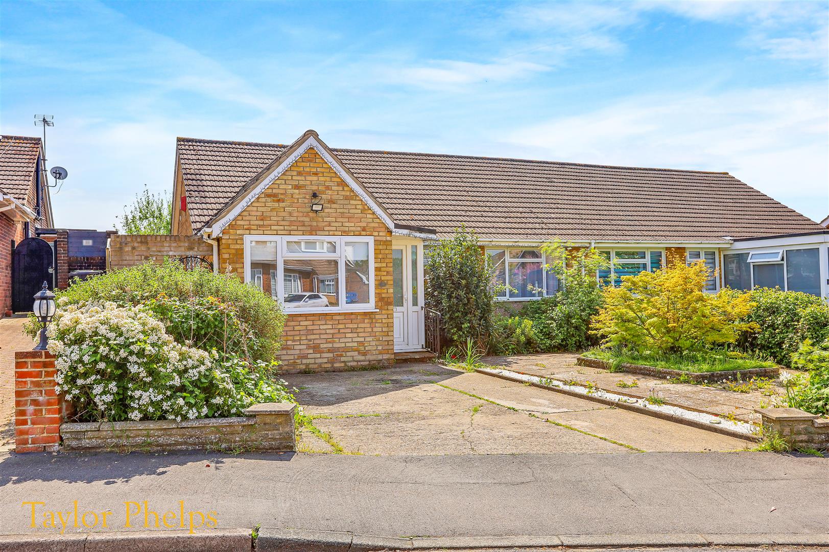 Lulworth Avenue, Goffs Oak, EN7 5JZ