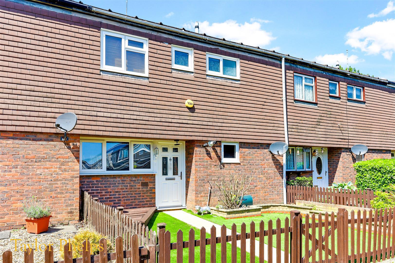 Wheatcroft, Cheshunt, EN7