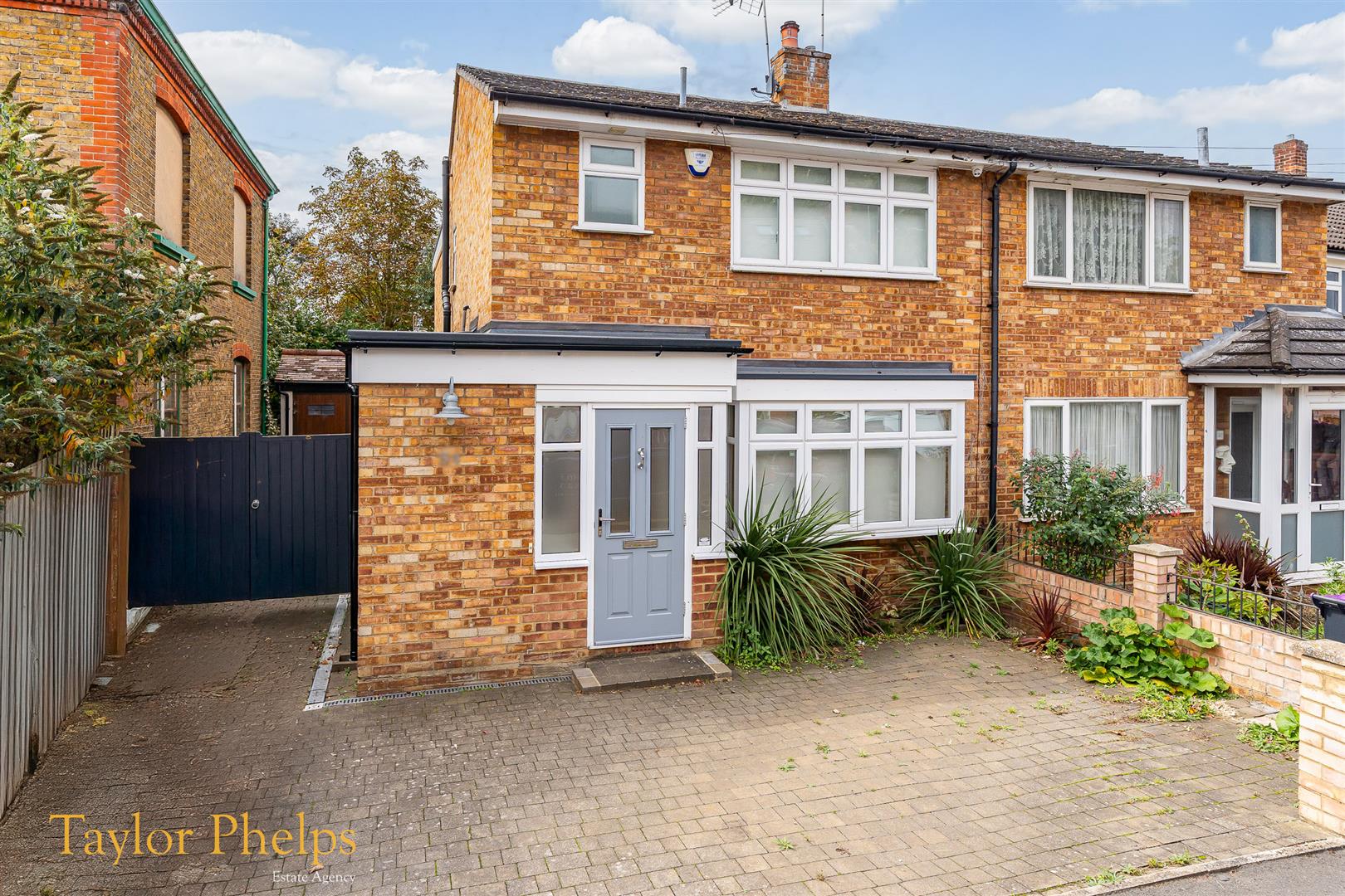 King Edwards Road, Ware, SG12 7EJ