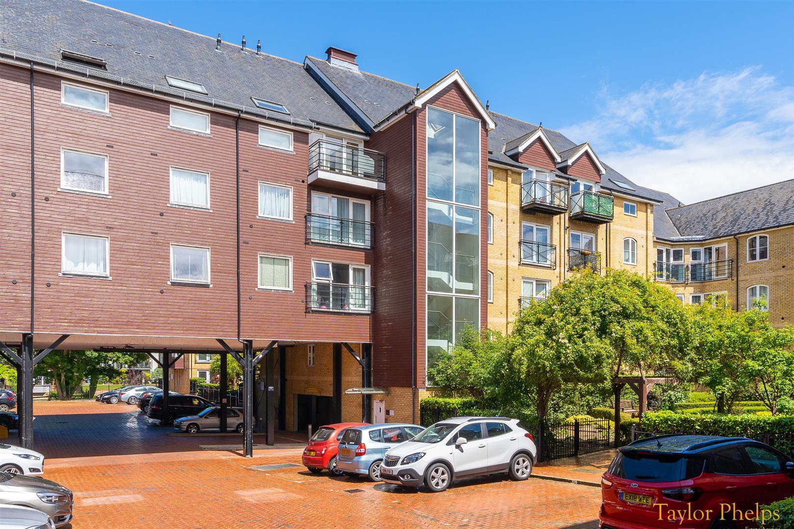 Fusion Court, Ware, SG12 9EJ