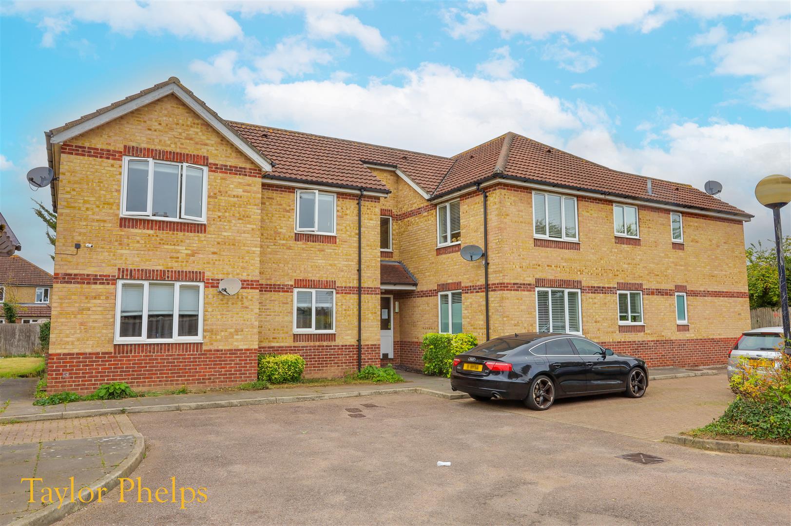 Brookfield House, Cheshunt, EN8 0BT