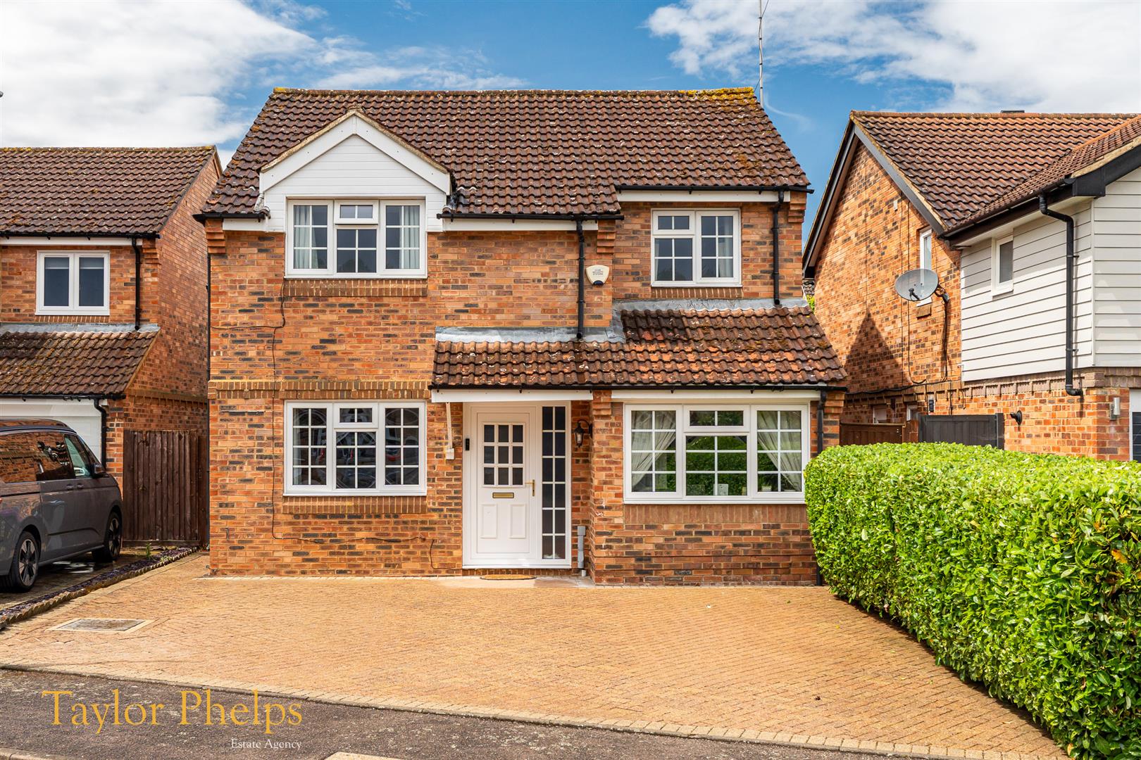 Furlong Way, Ware, SG12