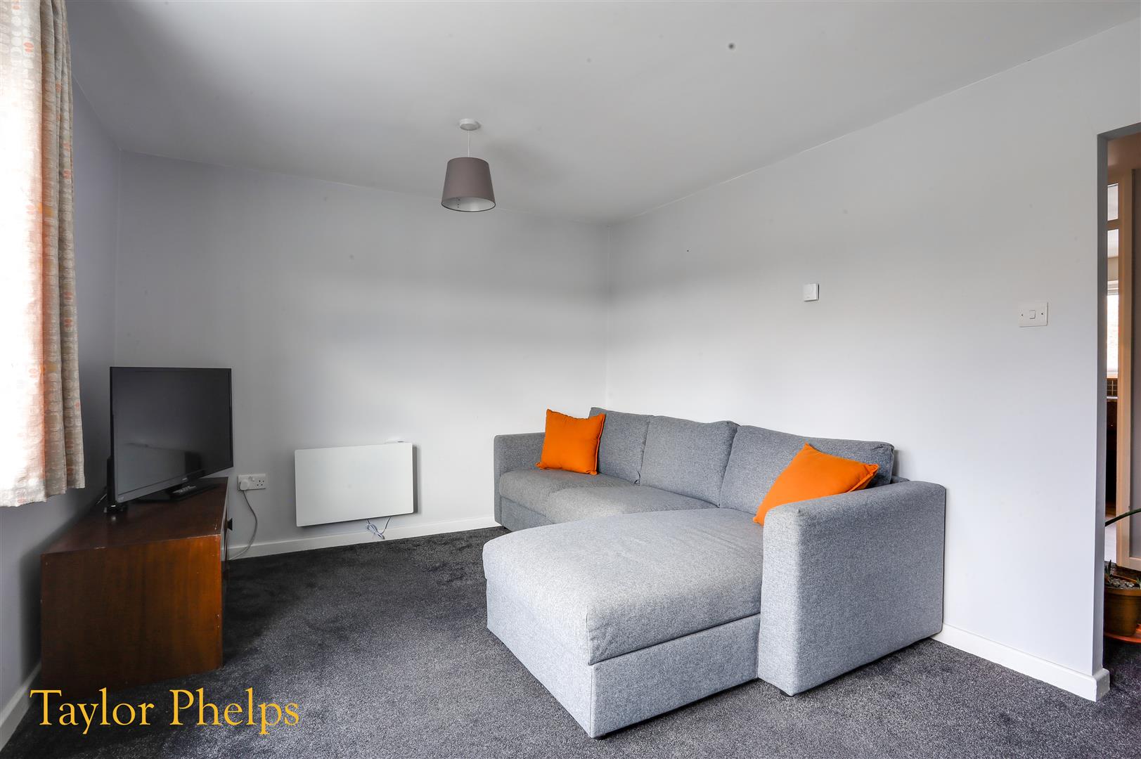Princes Street, Ware, SG12 9HE