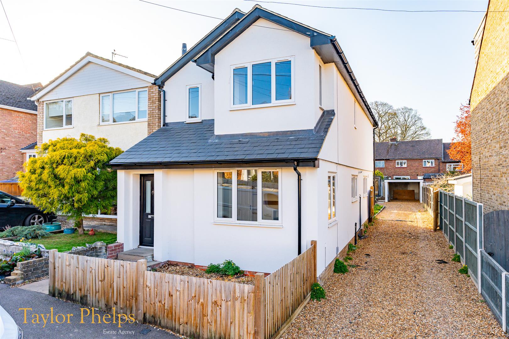 Post Wood Road, Ware, SG12