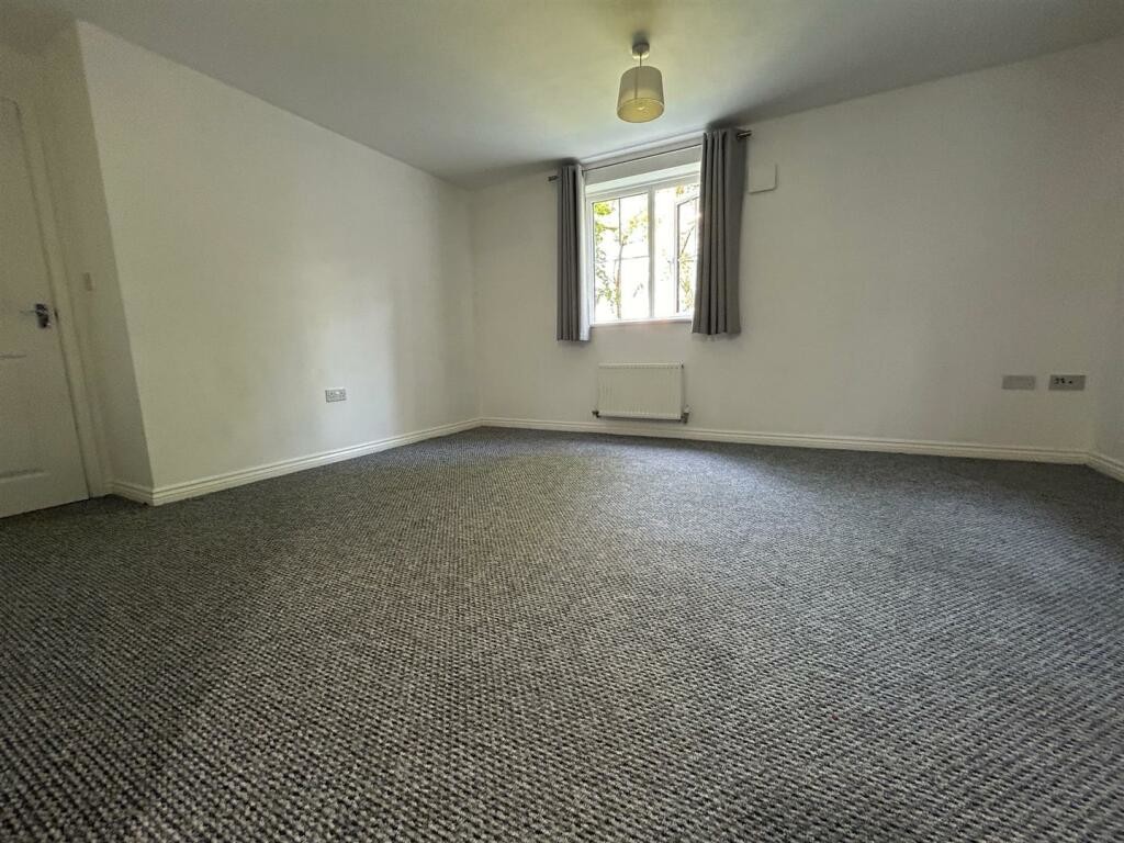 Property in Windsor Court, Needham Market, Ipswich, IP6 8BY