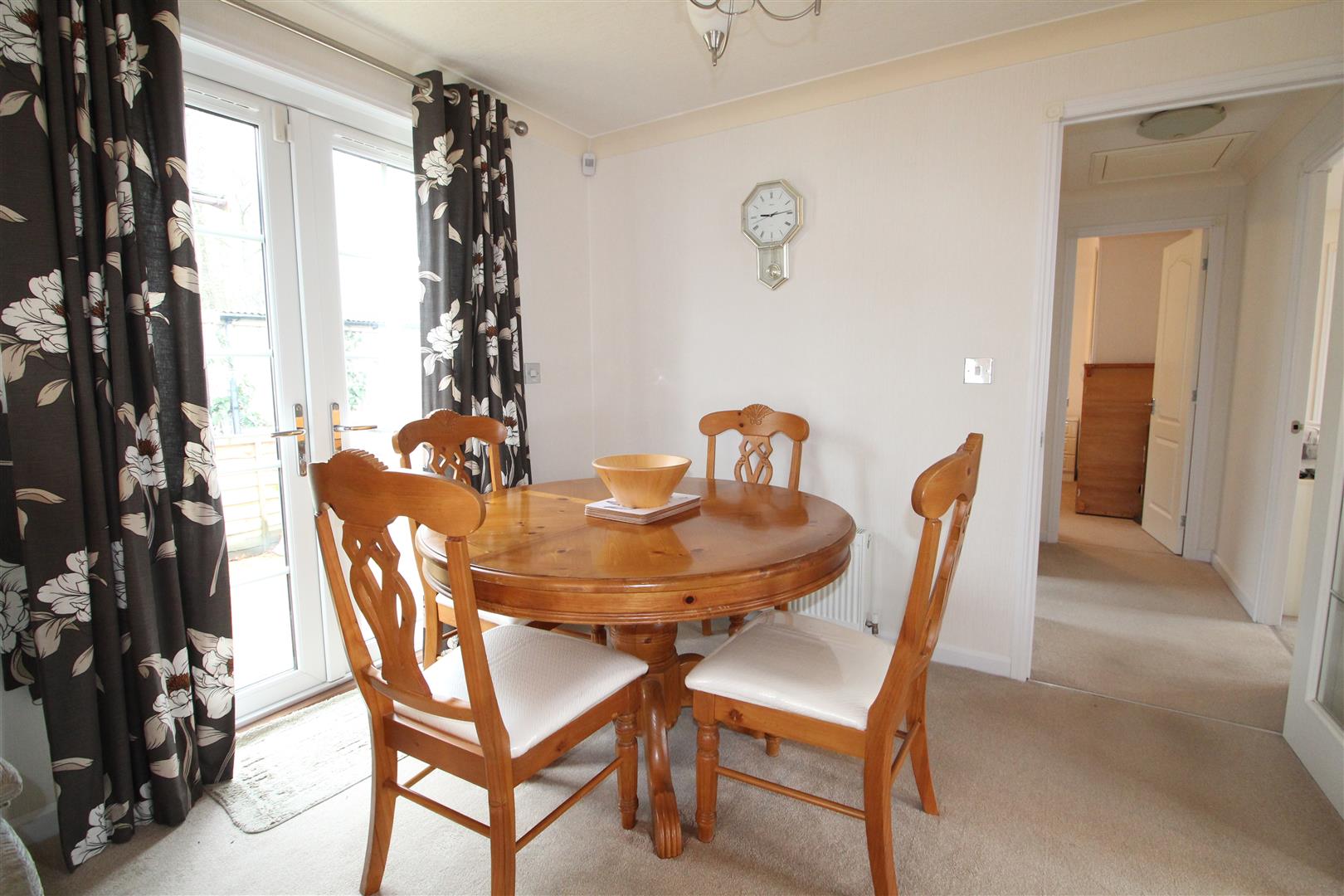 Property in Chalk Hill Lane, Great Blakenham, Suffolk, IP6 0ND