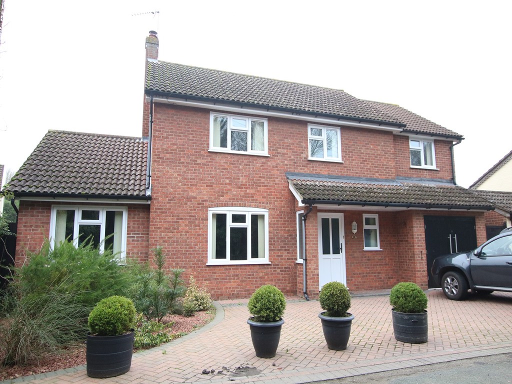 Property in Old Paper Mill Lane, Claydon, Ipswich, Suffolk, IP6 0AL