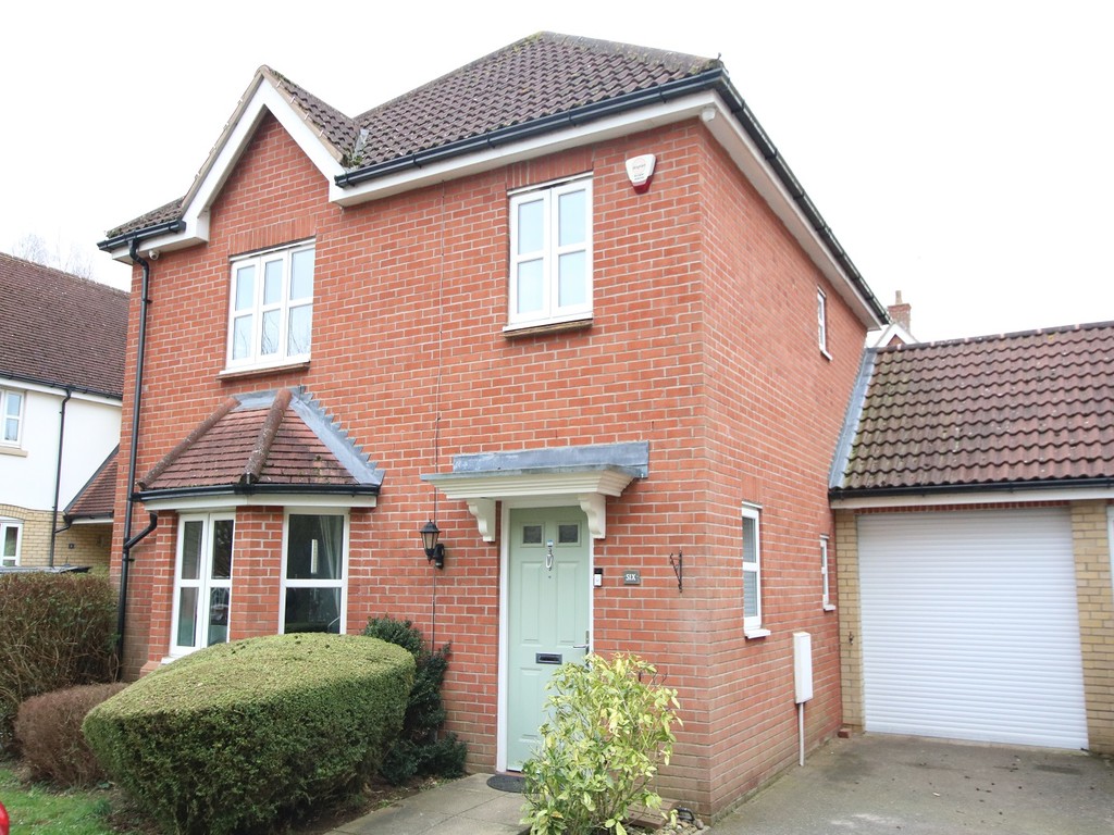 Property in Fir Tree Lane, Claydon, Ipswich, Suffolk, IP6 0RB