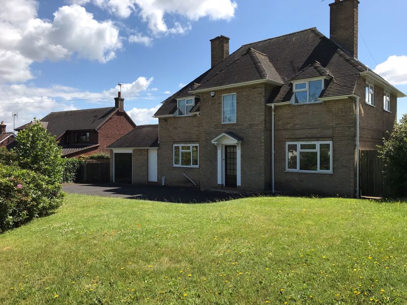 Property in Main Road, Stafford, ST18