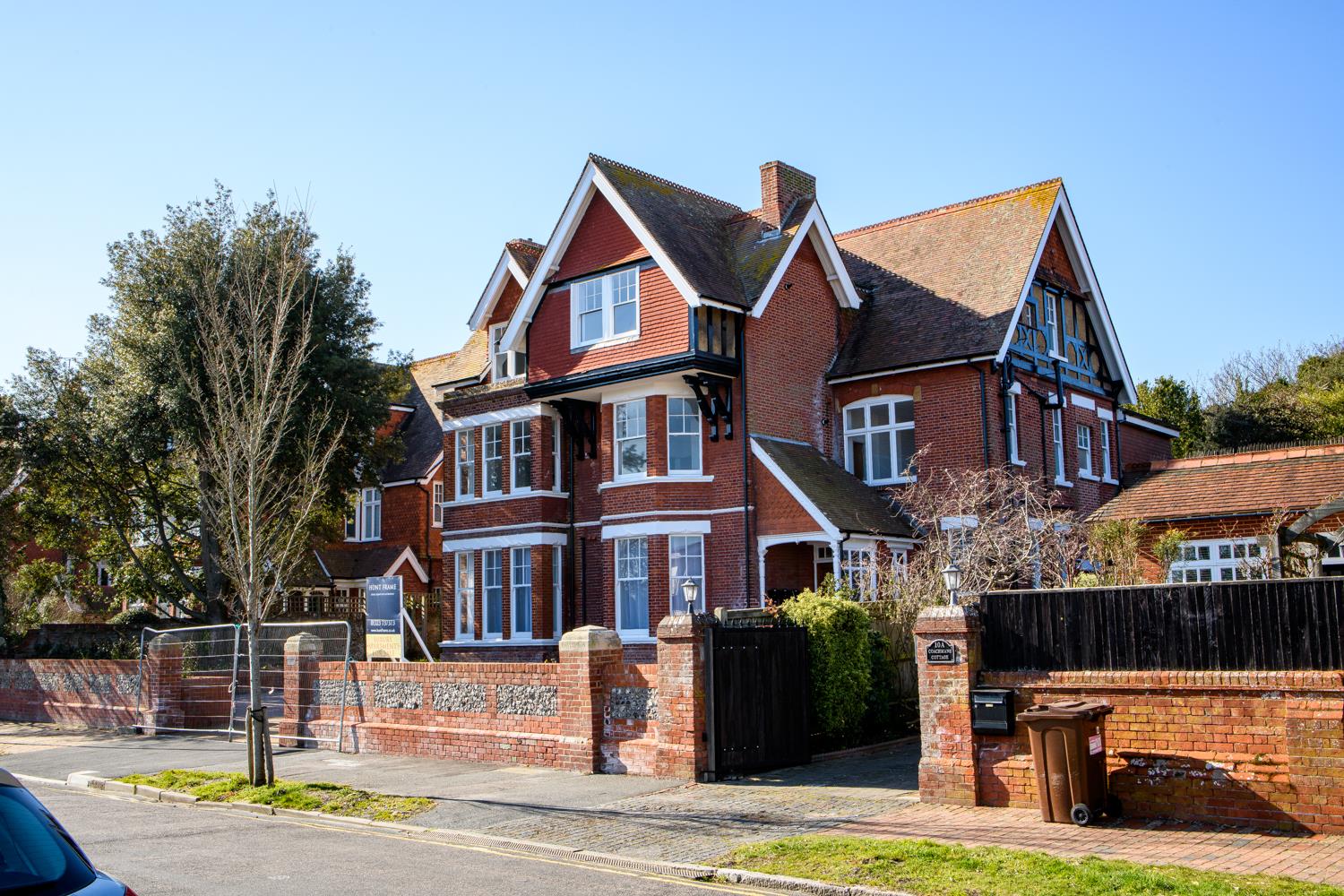 Property in Denton Road, Eastbourne, East Sussex, BN20 7SU