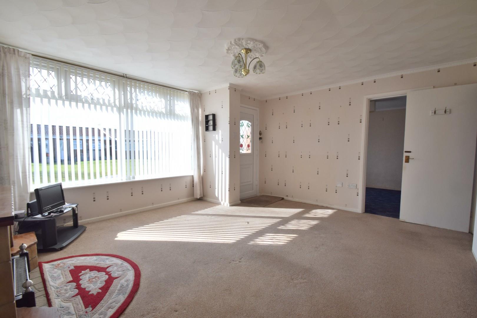 Property in Biscay Avenue, Eastbourne, East Sussex, BN23 6UP