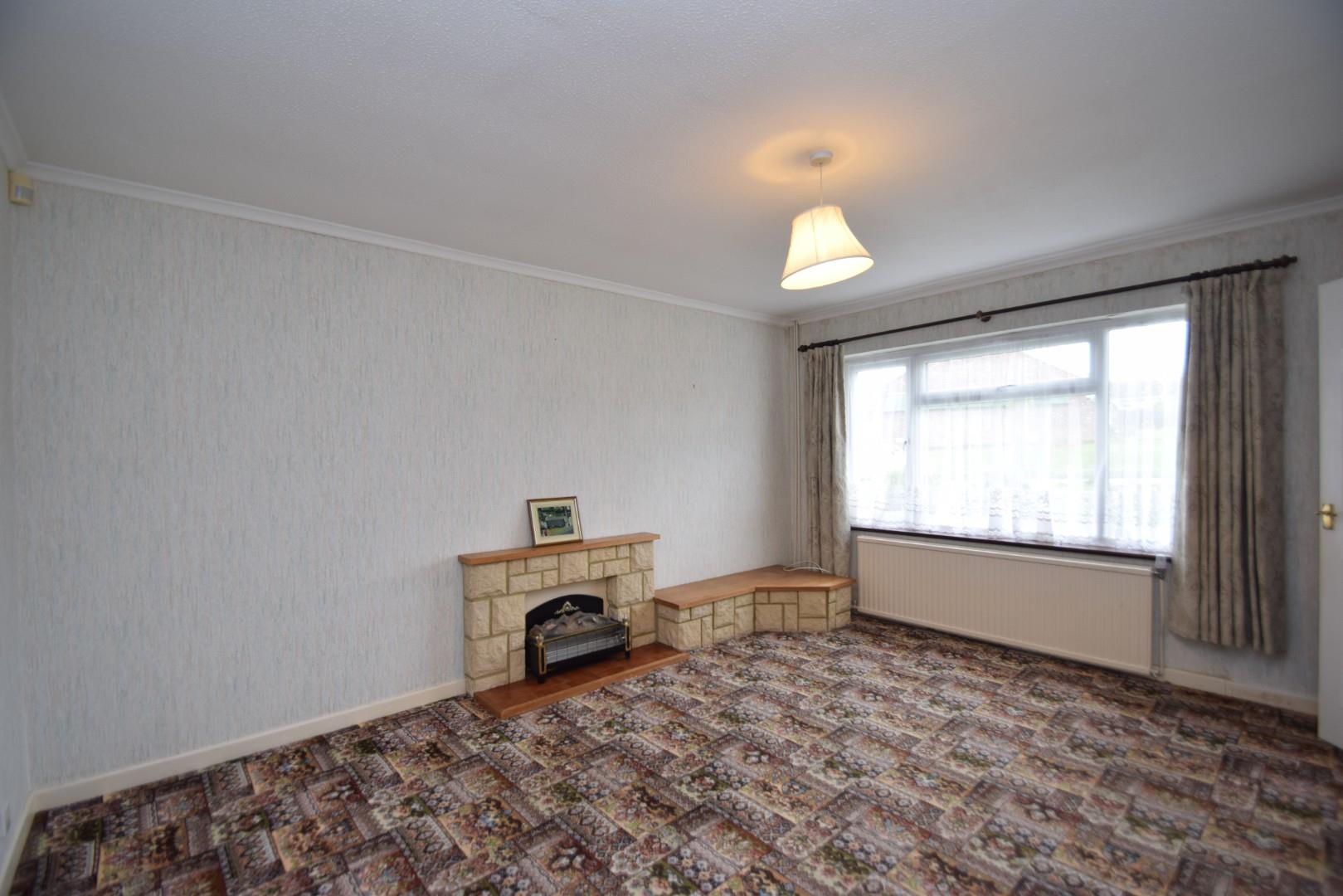 Property in Kingfisher Drive, Birds Estate, Langney, Eastbourne, BN23 7RE