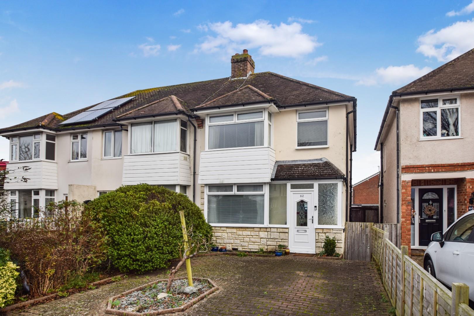 Lottbridge Drive, Eastbourne, BN22 9PD