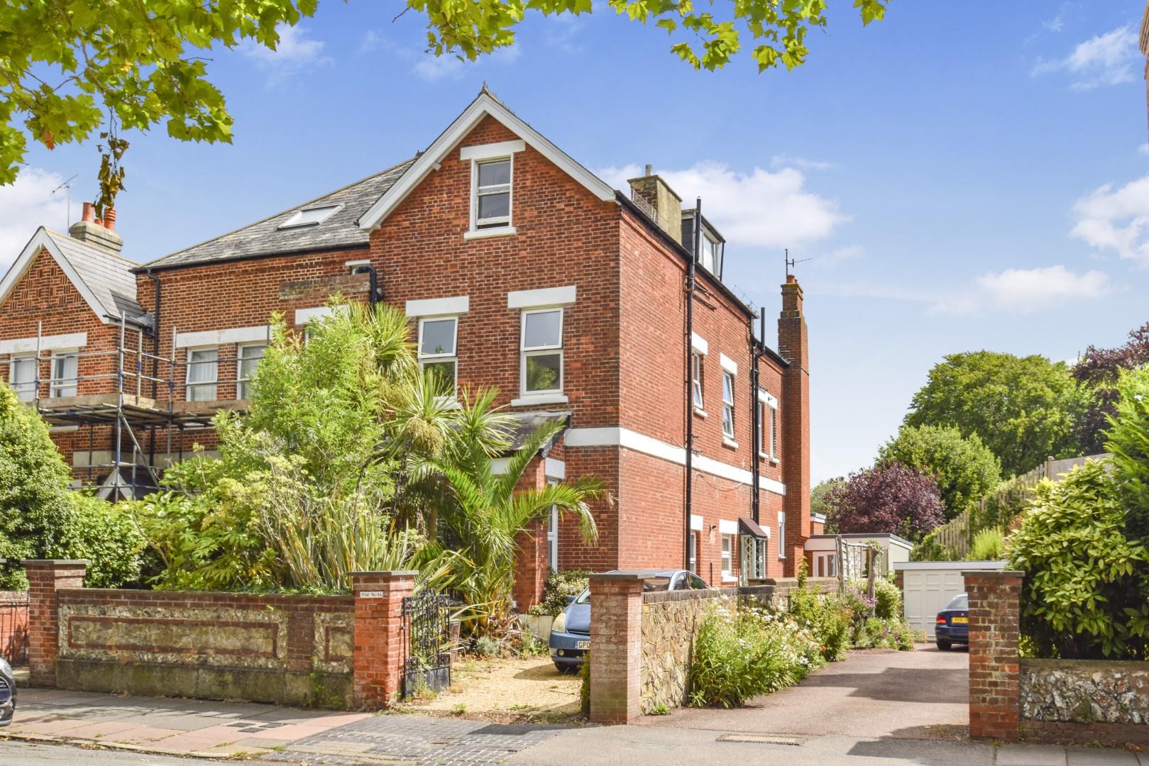 Grange Road, Eastbourne, BN21 4HA