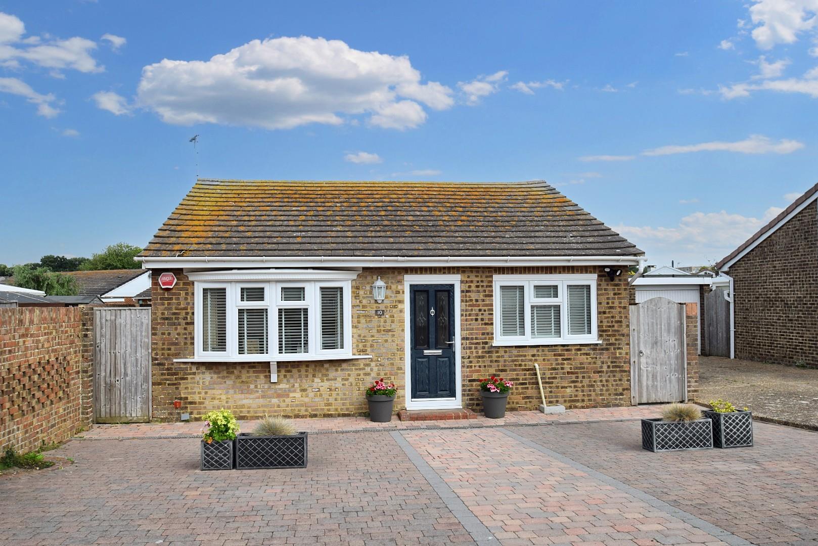 Lapwing Close, Eastbourne, BN23 7RX
