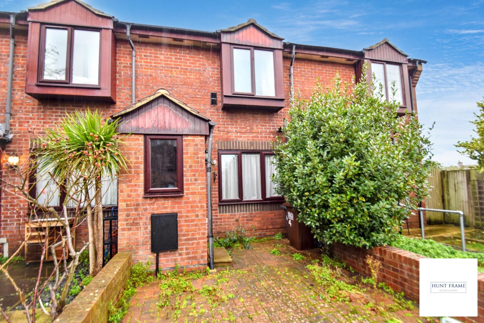 Glenmore Mews, Eastbourne, BN21 3XZ