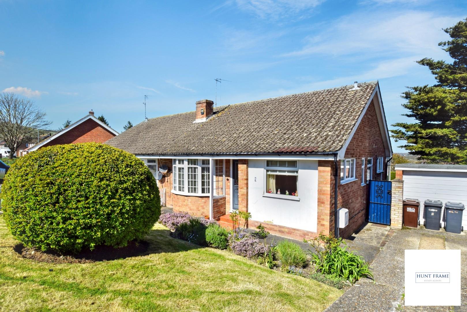 Salisbury Close, Eastbourne, BN22