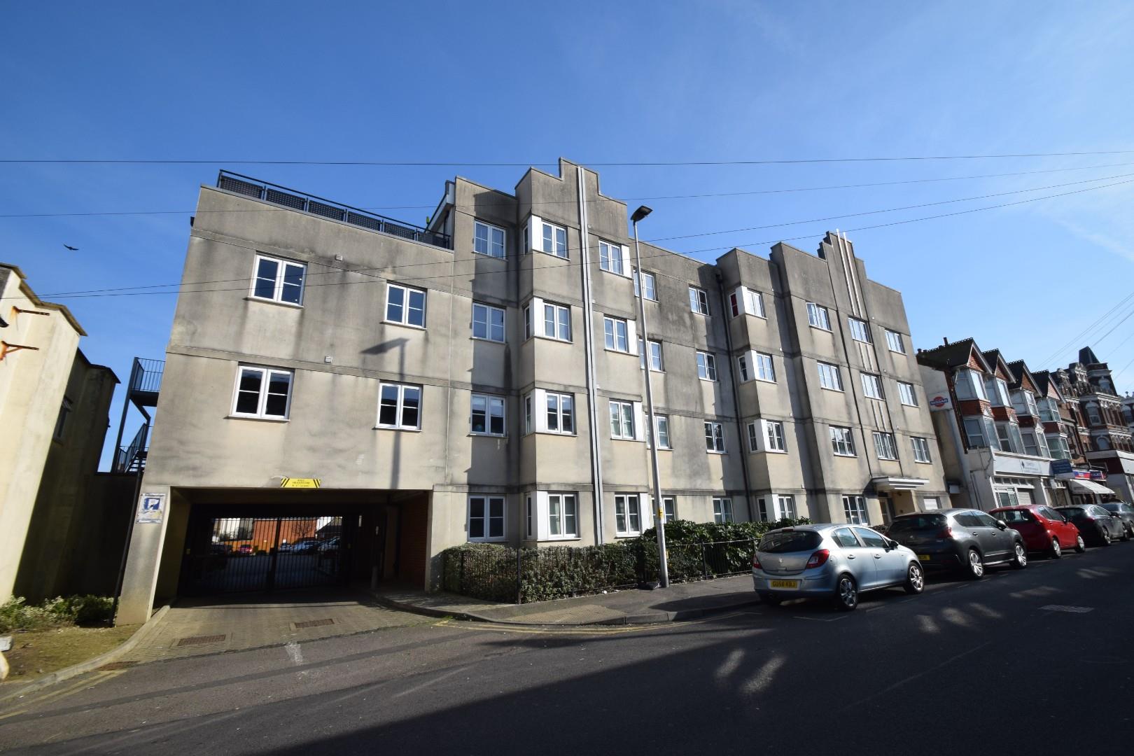 Susans Road, Eastbourne, BN21 3AG