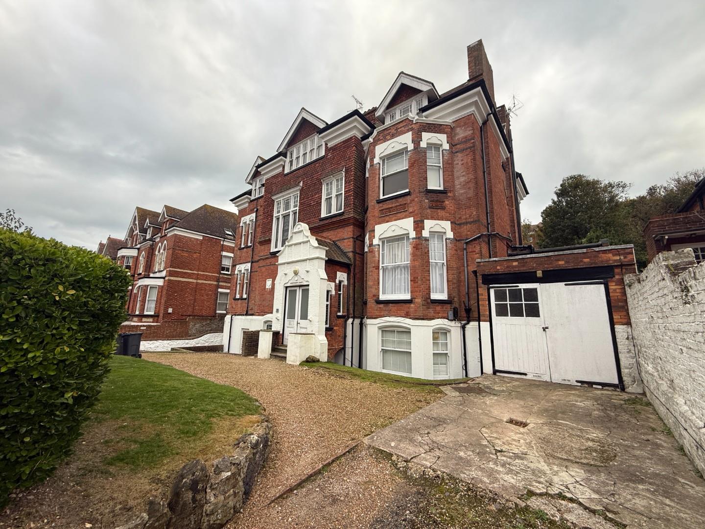 Silverdale Road, Eastbourne, BN20 7AY