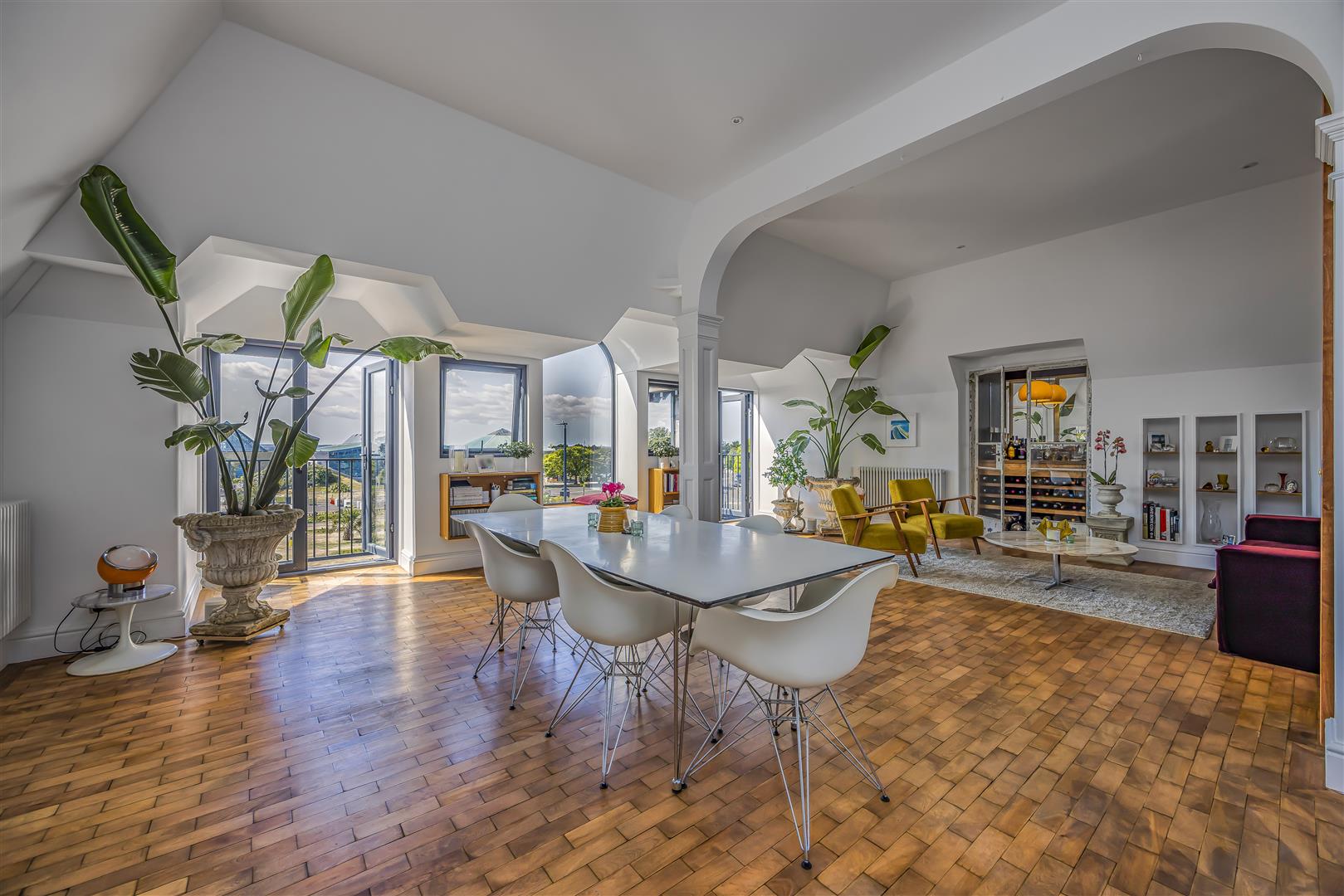 South Parade, Southsea, PO5