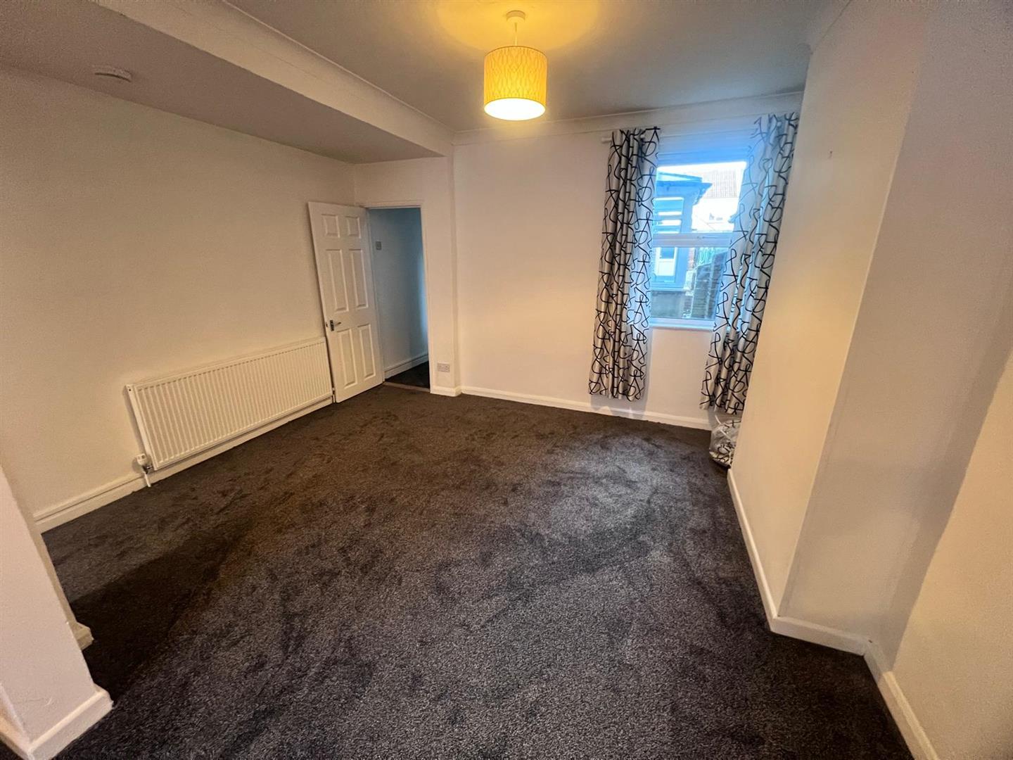 Jessie Road, Southsea, PO4