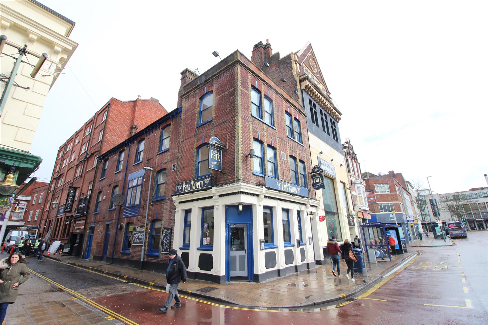 Edinburgh Road, Portsmouth, PO1