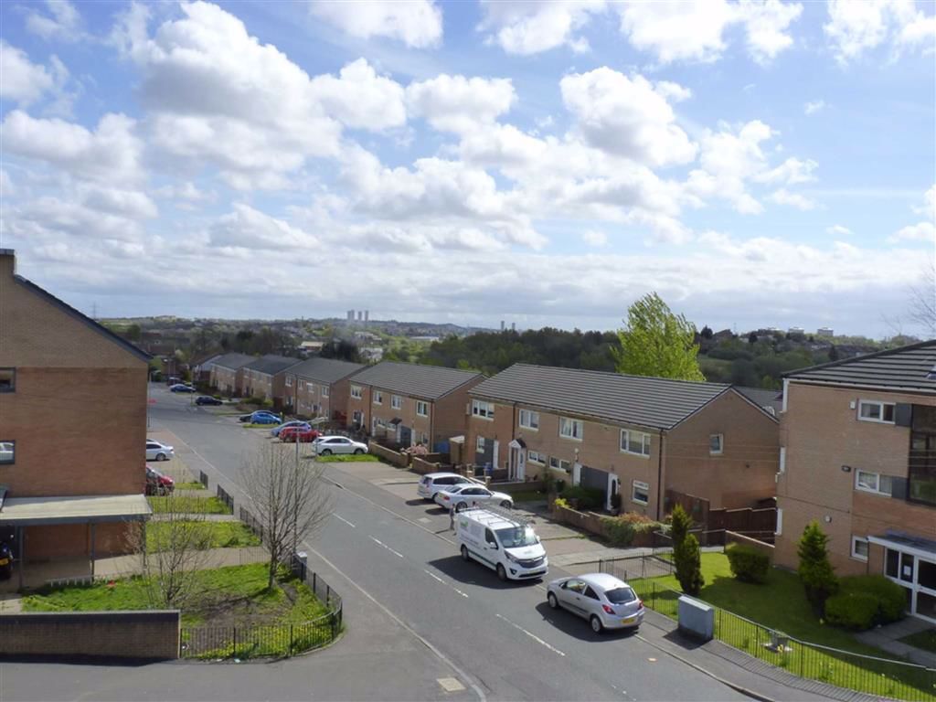 Property in Viewmount Drive, Maryhill, Glasgow, G20 0LP