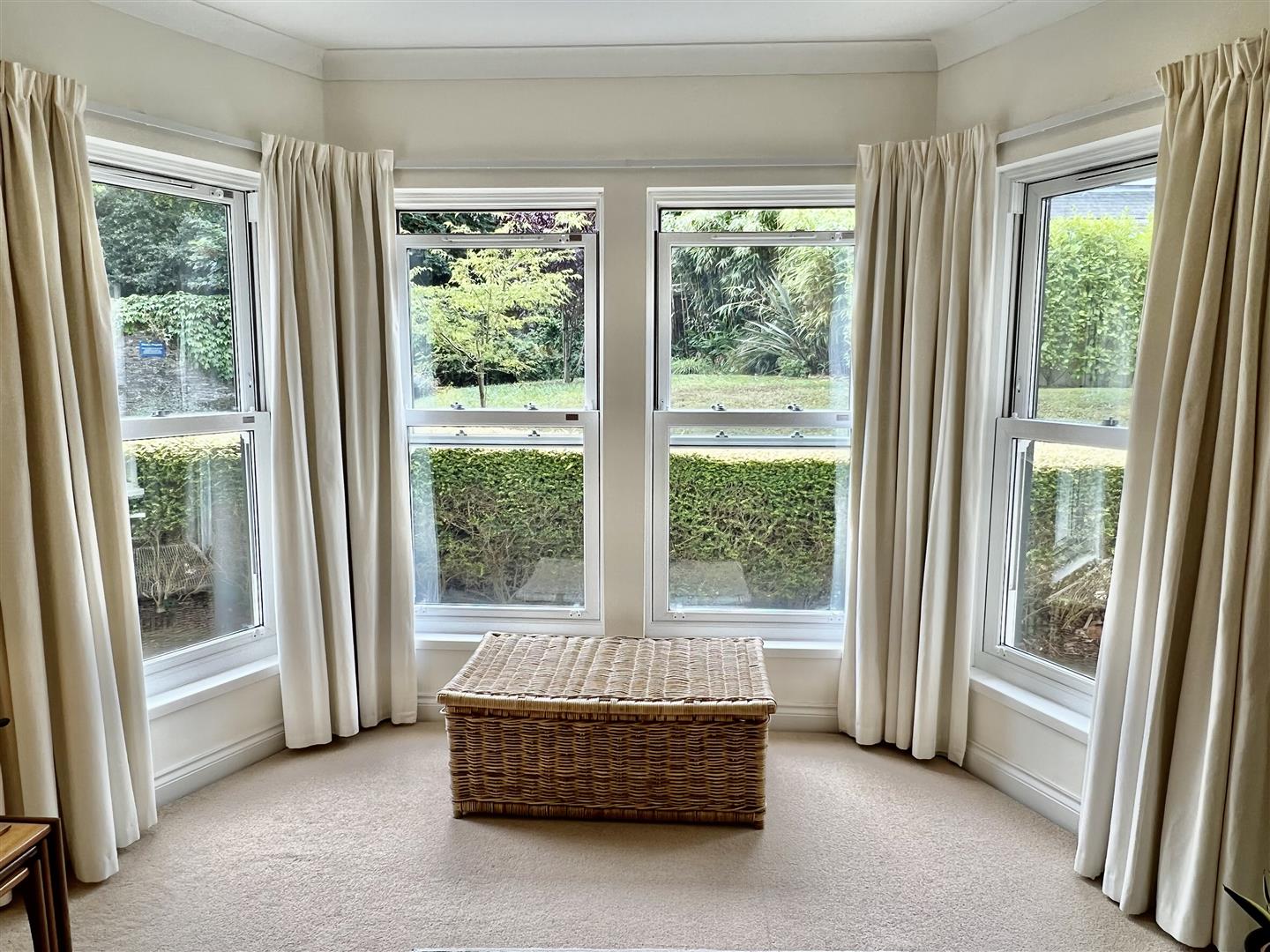 Property in Bar Road, Falmouth, Cornwall, TR11 4GB