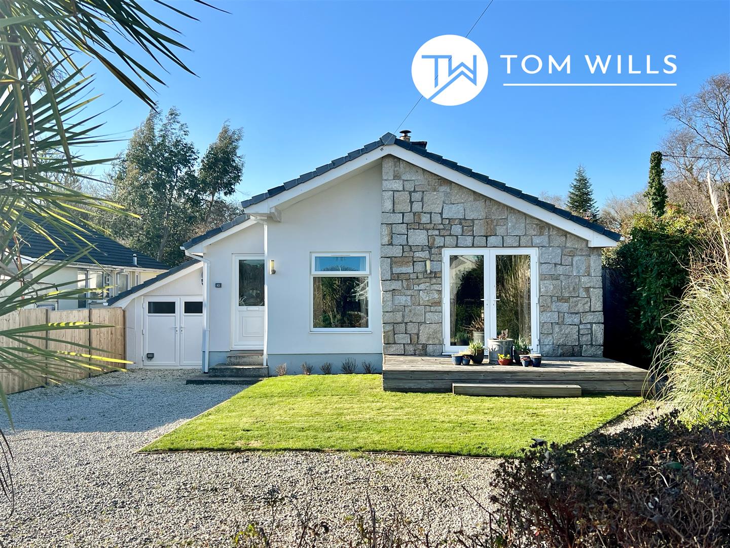 Property in Willow Close, Mylor Bridge, Falmouth, Cornwall, TR11 5SG