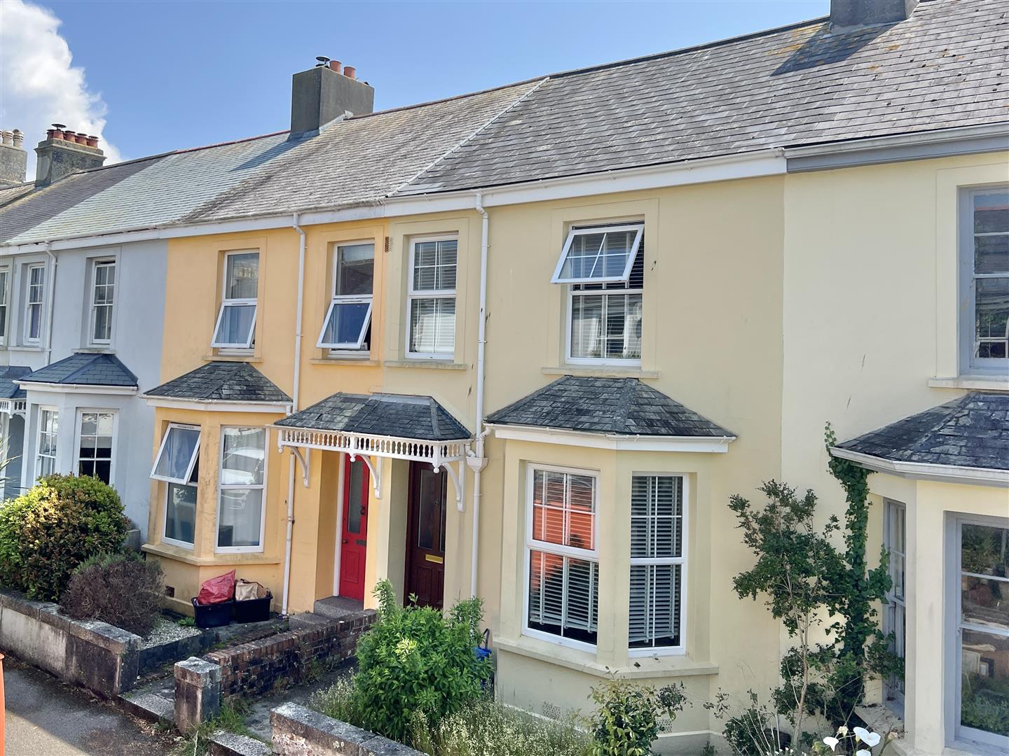 Property in Marlborough Road, Falmouth, TR11 3LN