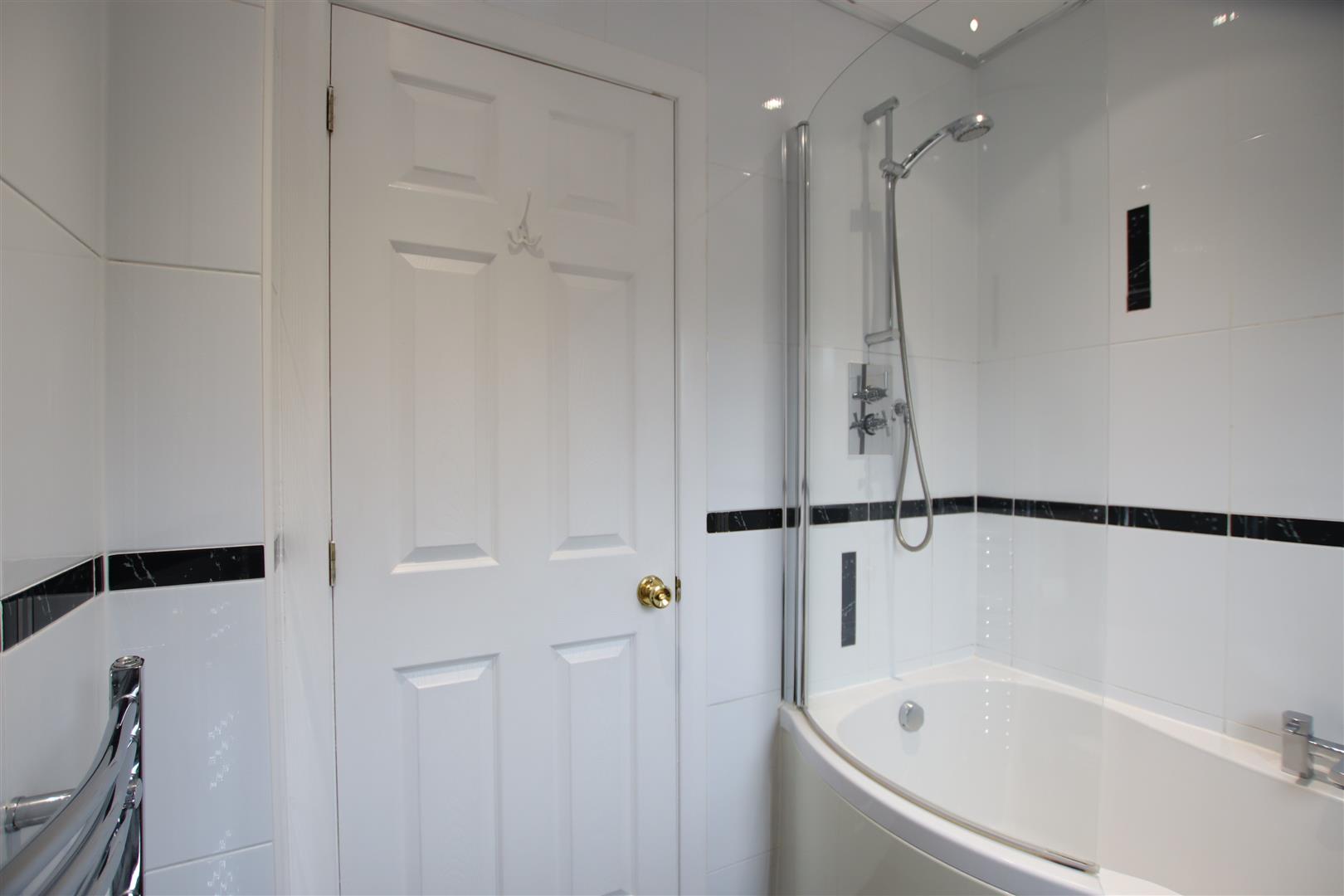 Property in Simpson Place, Perth, PH1