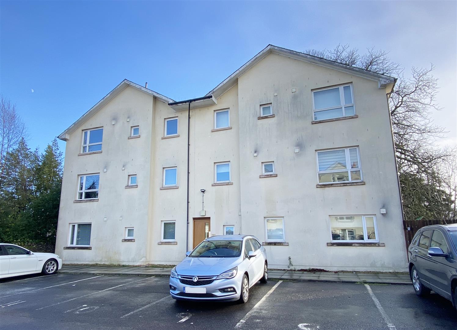 Property in High Street, Auchterarder, PH3