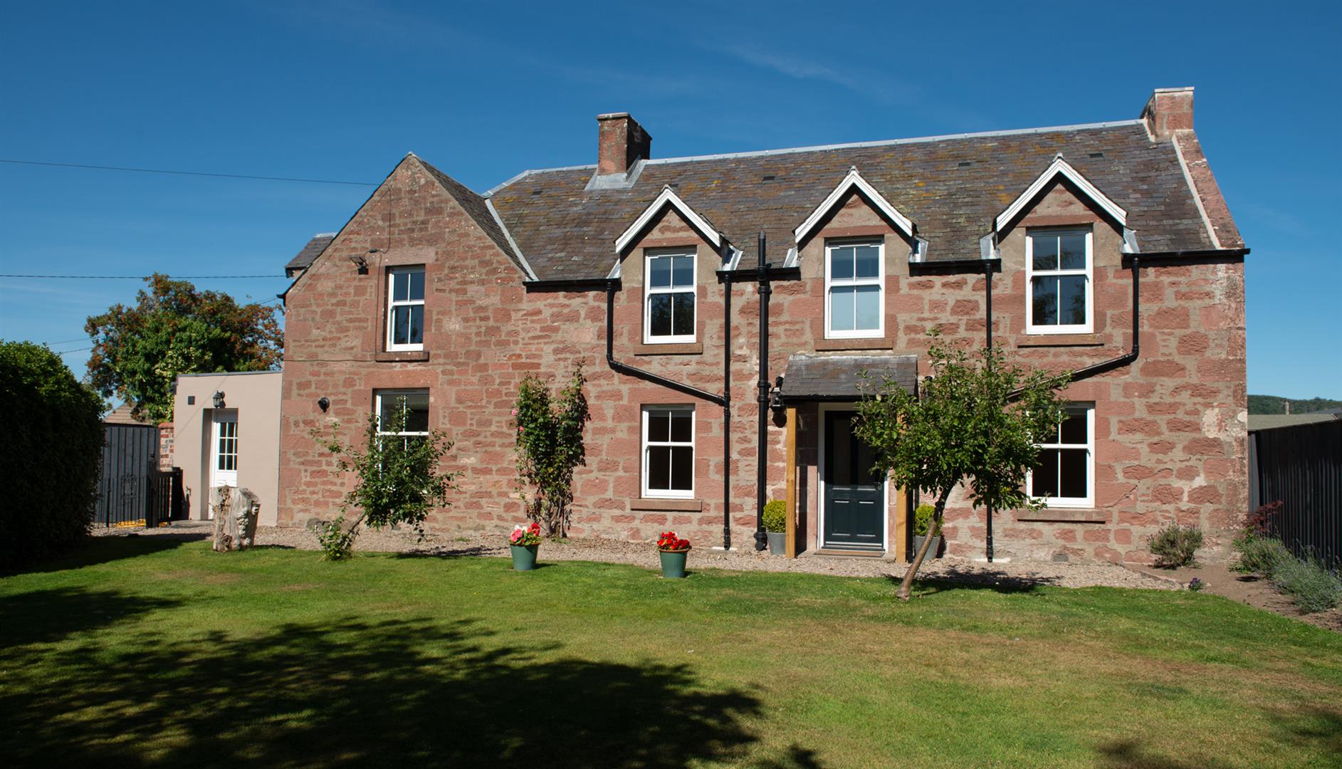 Property in St Madoes, PH2